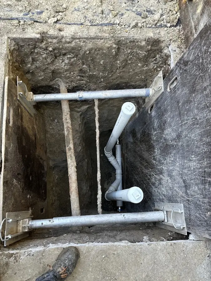Experienced plumber completing Gas Line Repair work in Glen Burnie